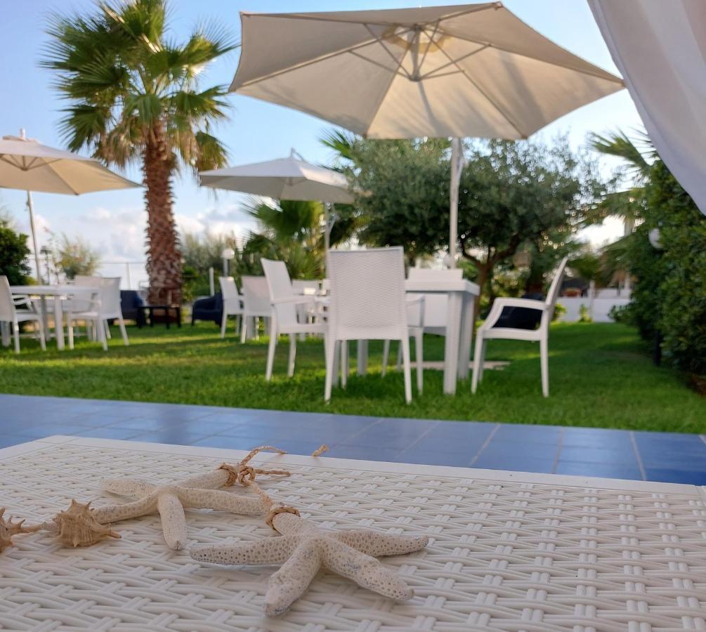 B&B Il Gabbiano Читтаделла-дель-Капо Экстерьер фото